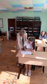 Филаткина Ж.В. и выпускница Розенфельд София