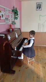 декабрь 2021 Степушкина Арина (первый класс)