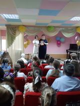 Вручение Благодарственного письма от Дирекции ДШИ на Отчетном концерте 2023 